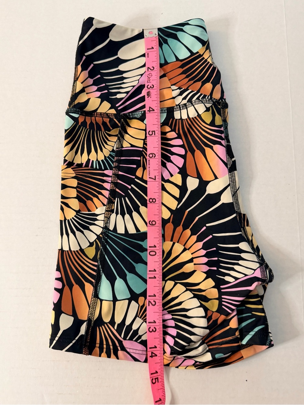 Billabong Summit 5” Black Multi 2 Floral Fan-Print Active Shorts Size Small - Picture 6 of 8